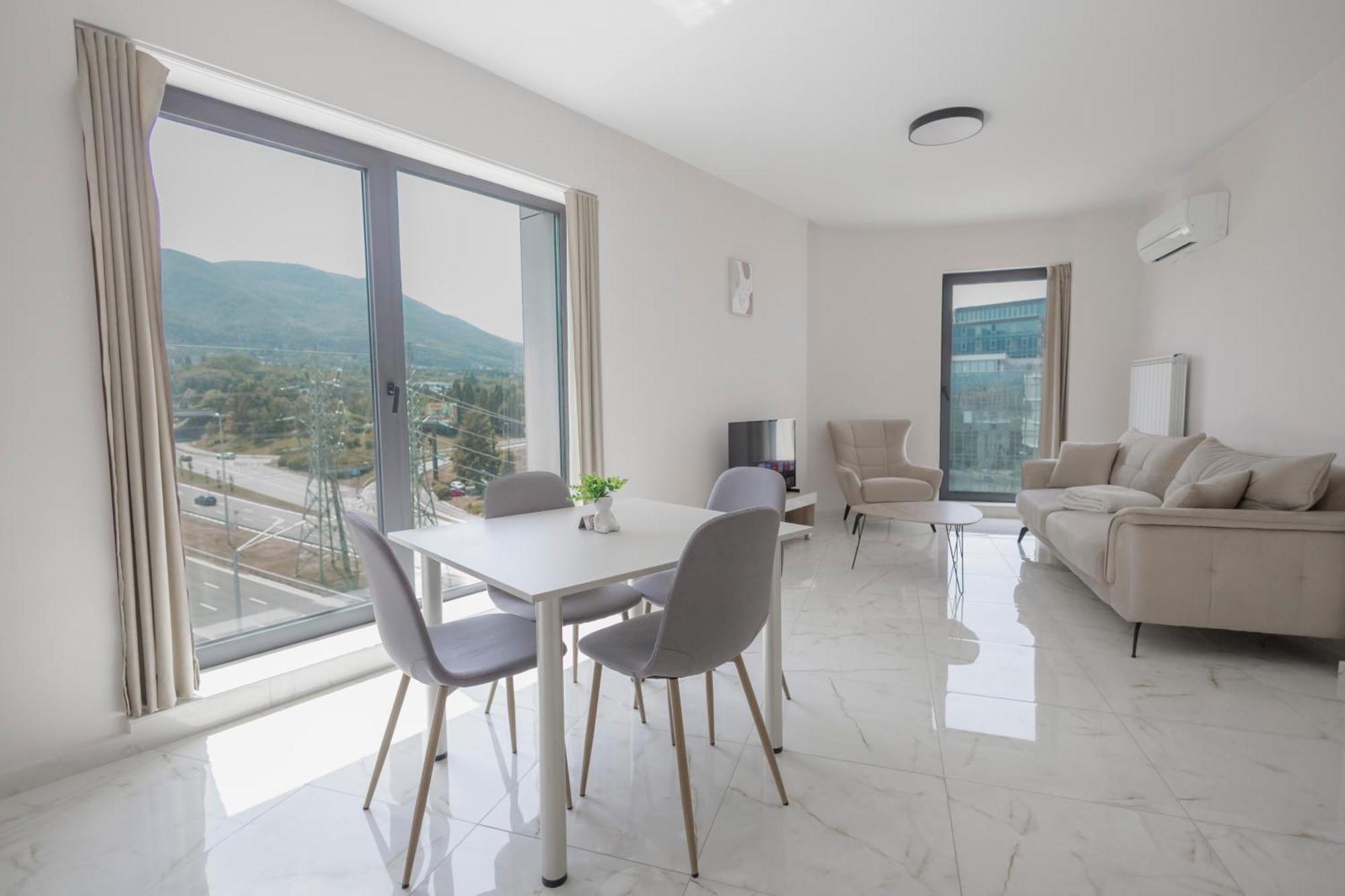 Green Eyes Apartments София Экстерьер фото