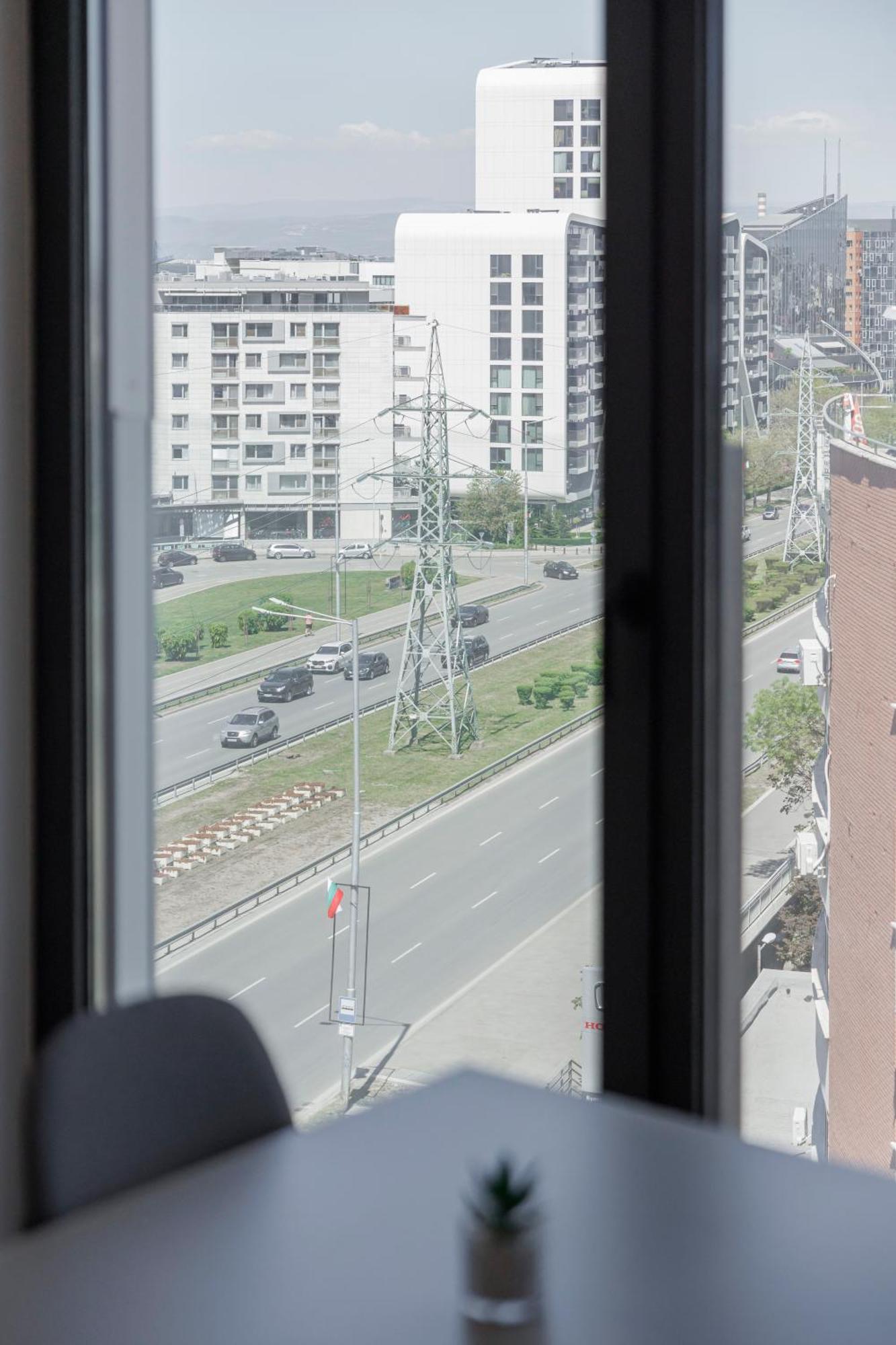 Green Eyes Apartments София Экстерьер фото